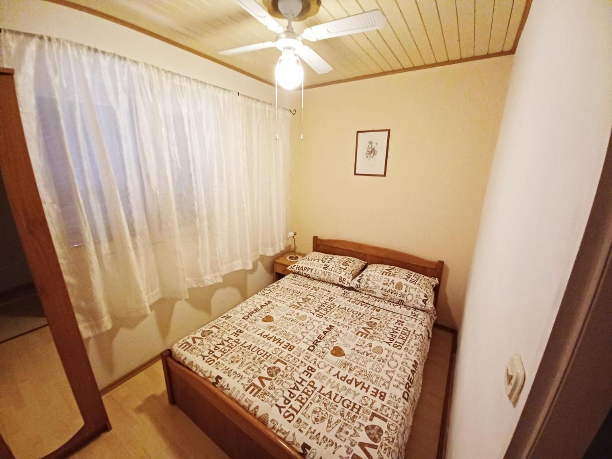 Apartments Carmen Vinišće المظهر الخارجي الصورة