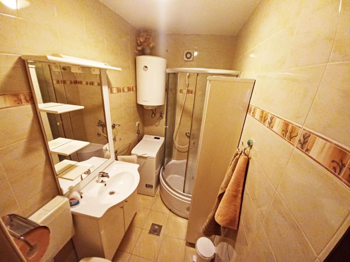 Apartments Carmen Vinišće المظهر الخارجي الصورة